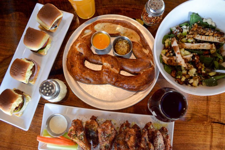 Tapped DraftHouse & Kitchen Best Restaurants in Houston